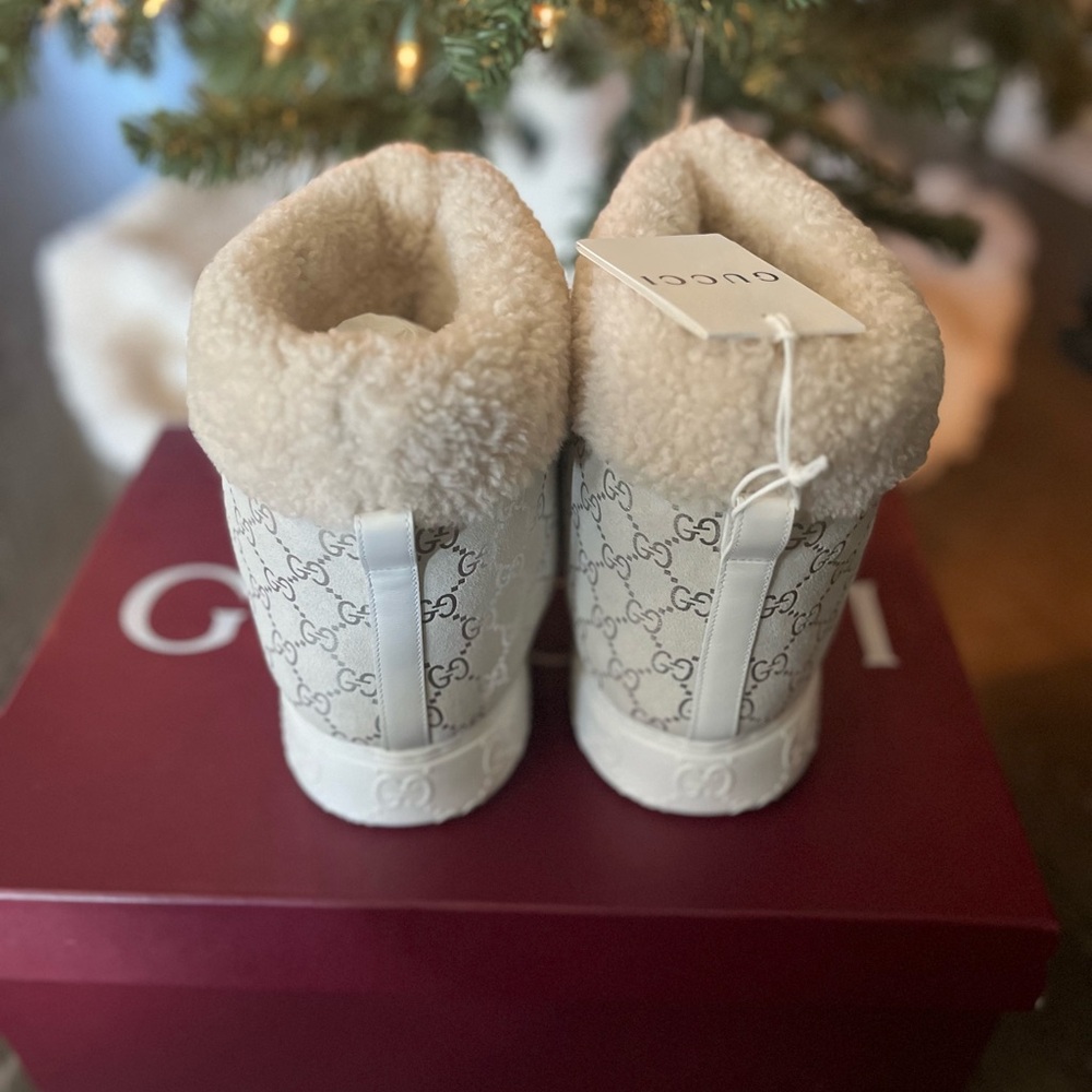 NEW Gucci Off White Silver Women’s Winter Boots Merino Wool Lining - 39 (US 9) - Picture 8 of 16